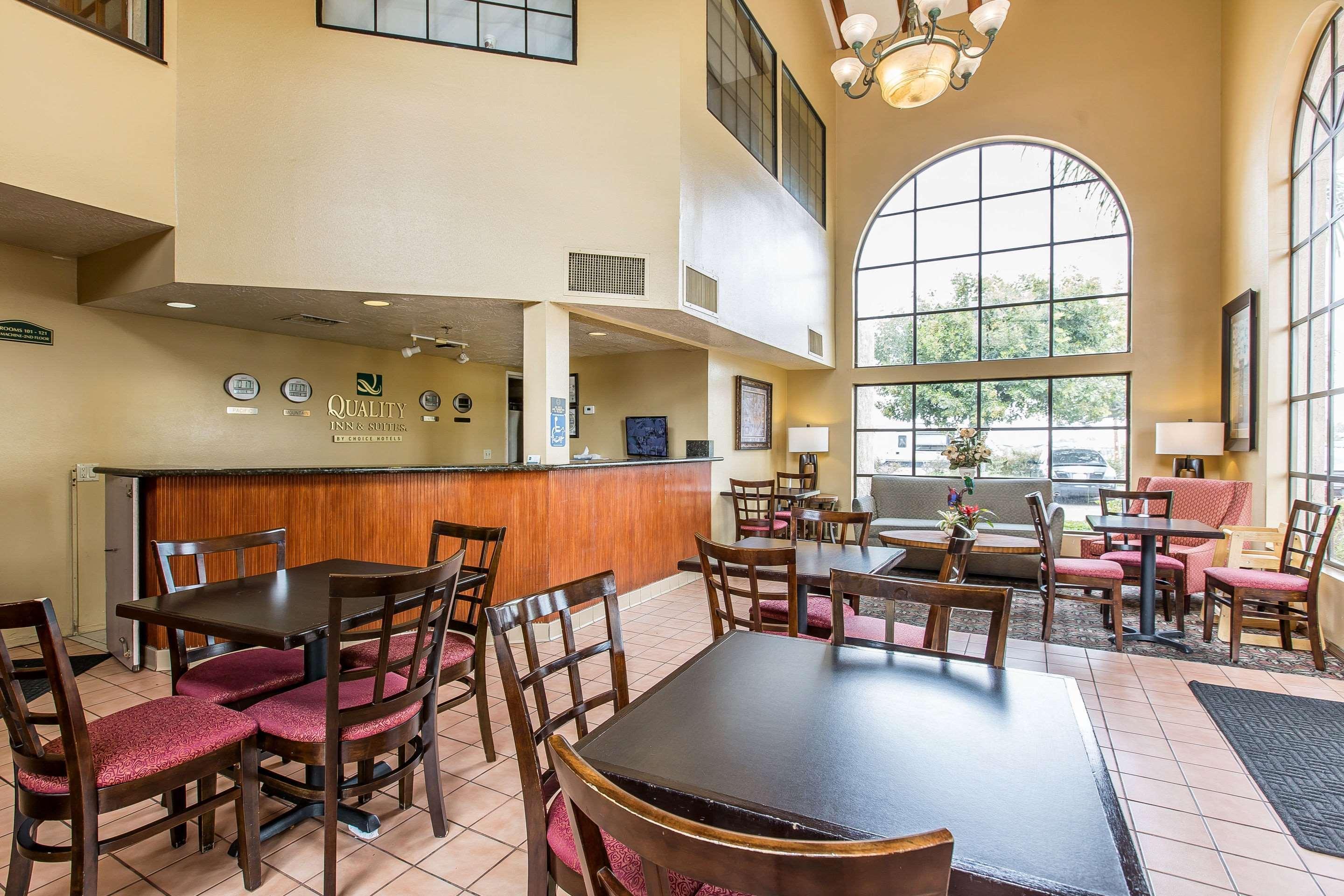 Quality Inn & Suites Camarillo-Oxnard Kültér fotó