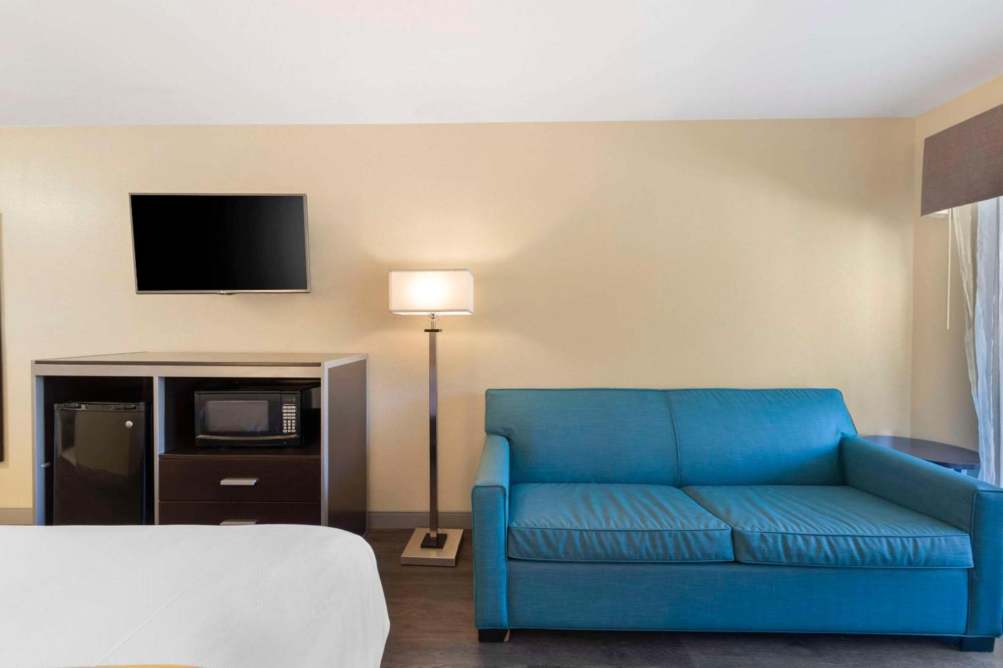 Quality Inn & Suites Camarillo-Oxnard Kültér fotó