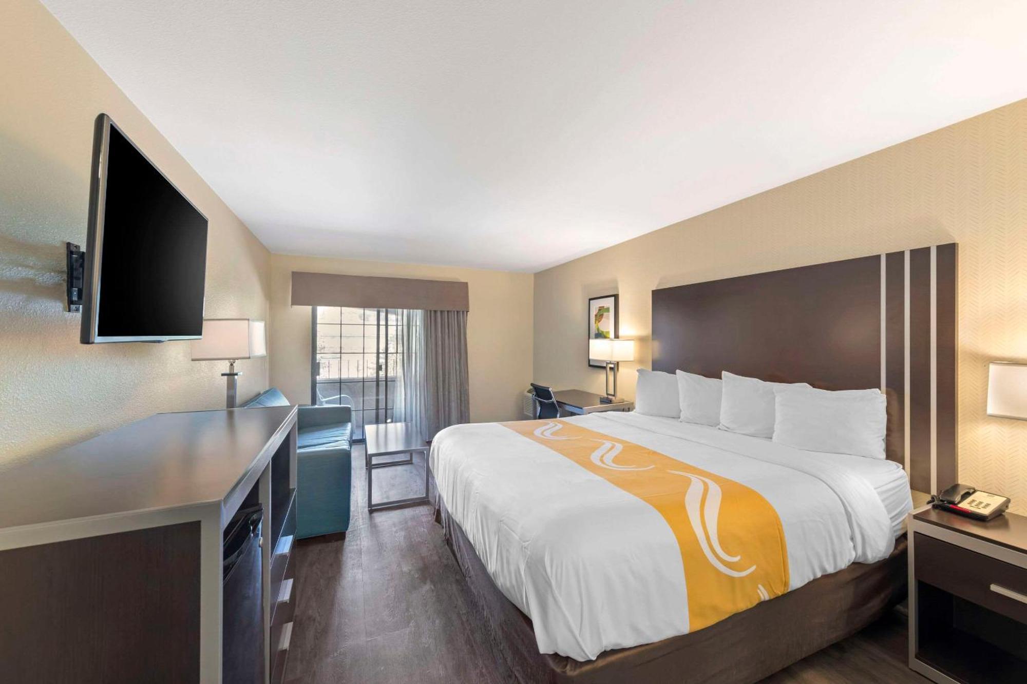 Quality Inn & Suites Camarillo-Oxnard Kültér fotó