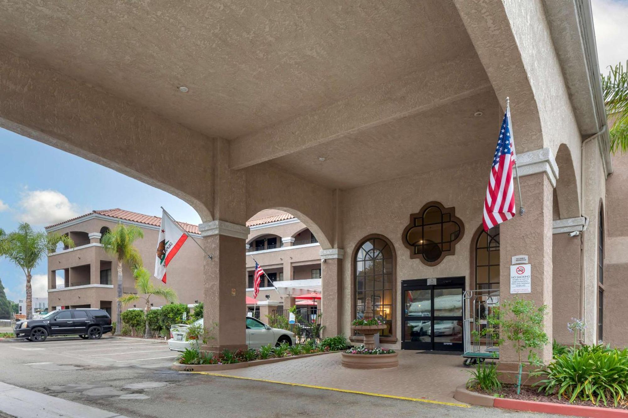 Quality Inn & Suites Camarillo-Oxnard Kültér fotó